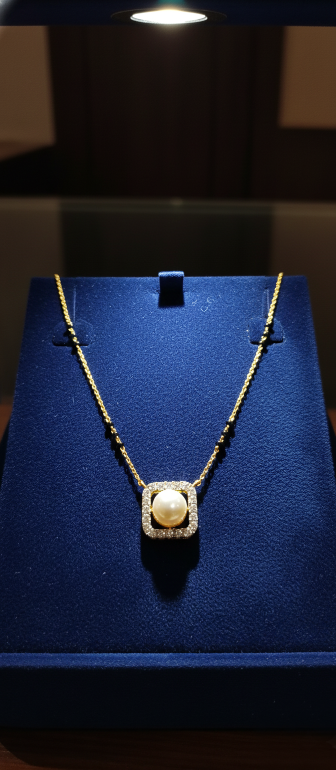 Pearl & Diamond Square Halo Mangalsutra