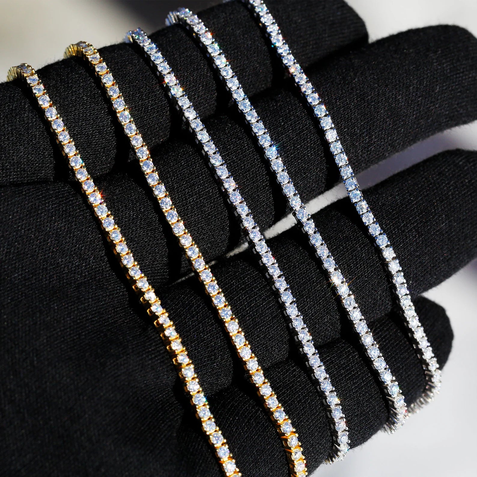 Essential Round-Cut "Infinite Light" Tennis Bracelet