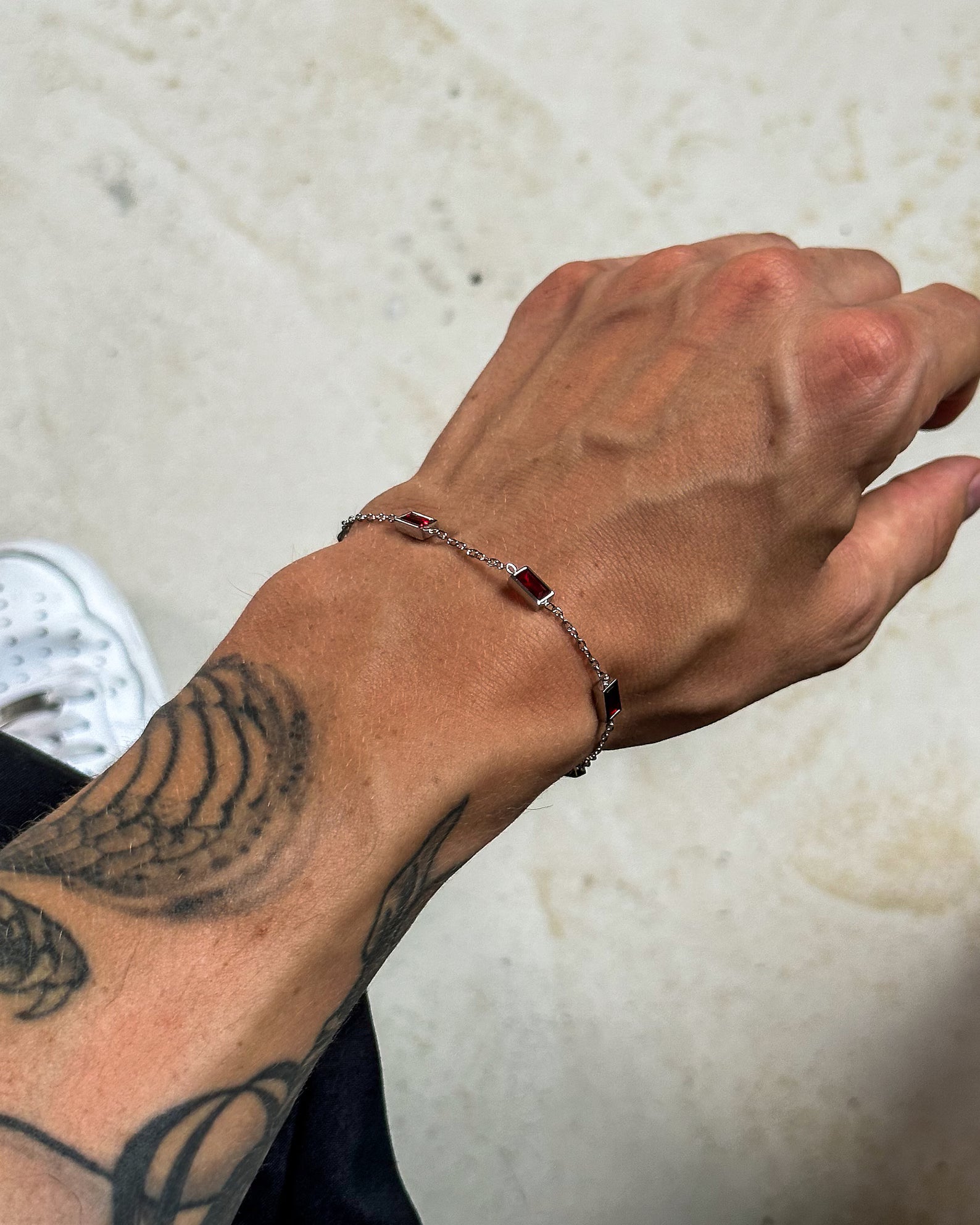 Crimson Baguette Minimalist Link