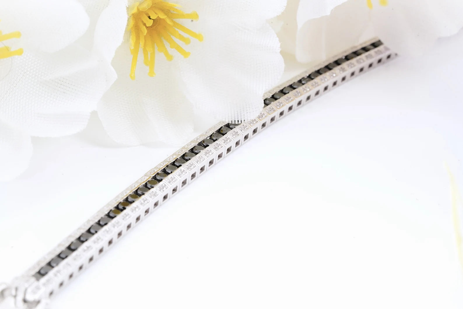 Monochrome Halo Tennis Bracelet