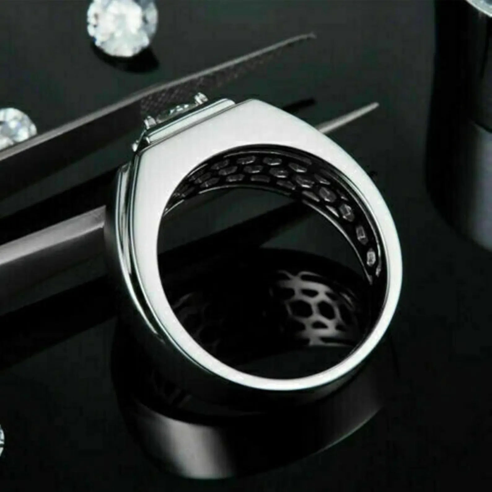 Men’s Vanguard Square Cut Signet Ring