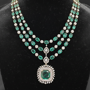 Triple Tier Emerald Empress Mala