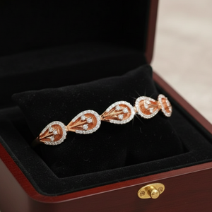 Eternal Petal Link Bracelet