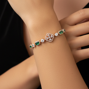 Emerald Clover Station Bracelet