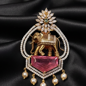 Avaneesh Heritage Pendant