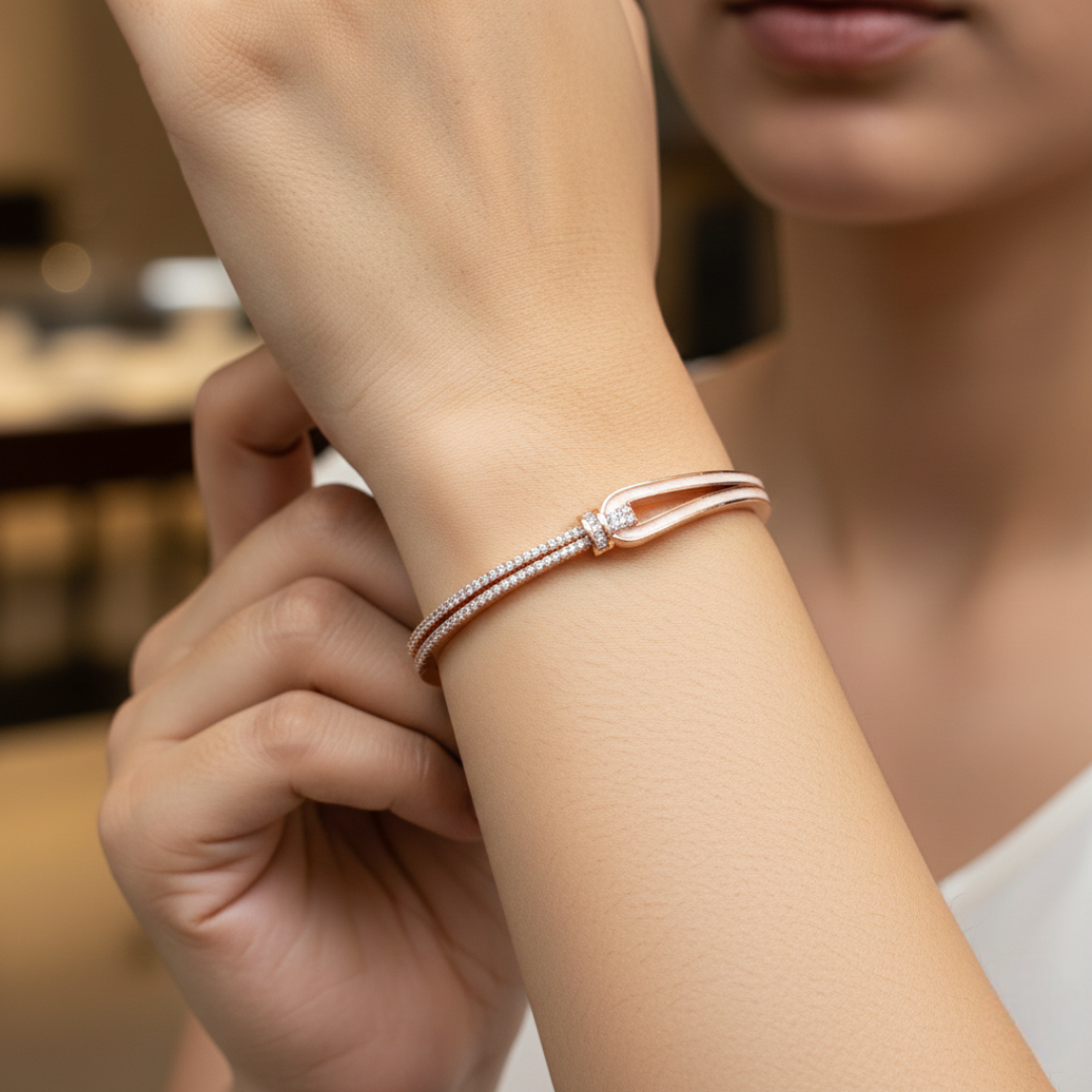 Rose Gold Link Statement Bracelet