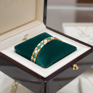 Mosaic Clover Kada