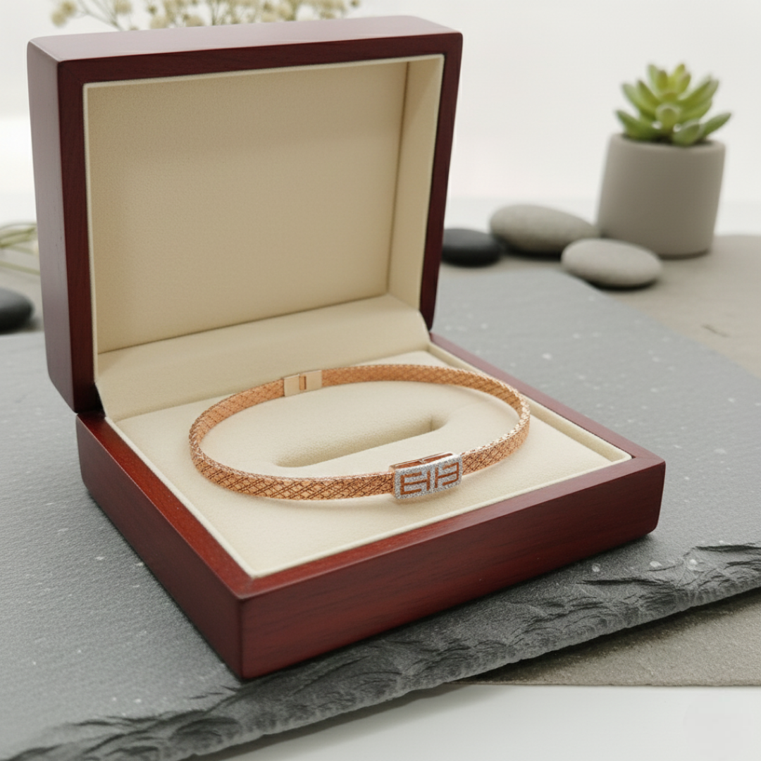 Lattice Luxe Mesh Bangle