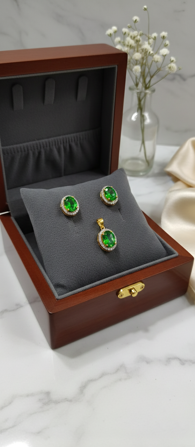 Verdant Oval Halo Suite