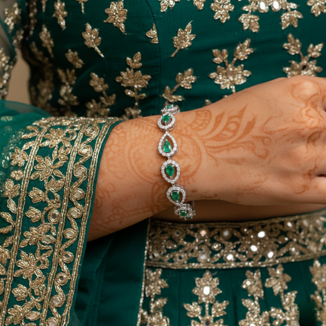 Emerald Verdant Halo Bracelet
