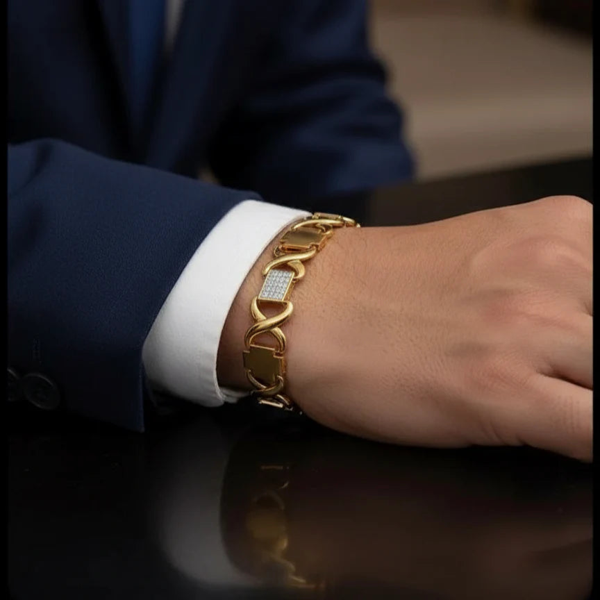 Cross Link Sovereign Bracelet