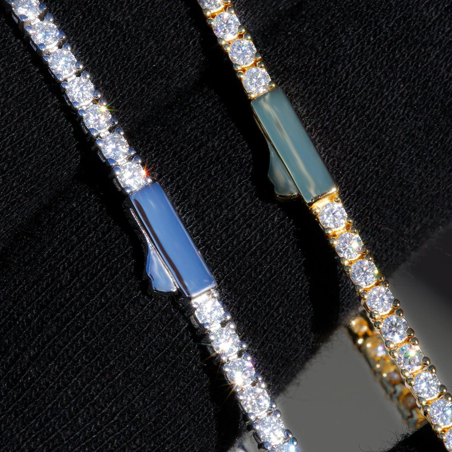 Essential Round-Cut "Infinite Light" Tennis Bracelet