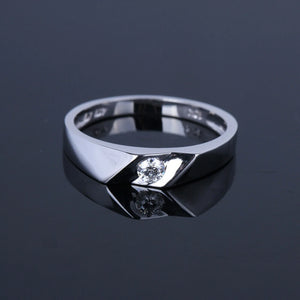 Men’s Modern Tension Set Round Diamond Band