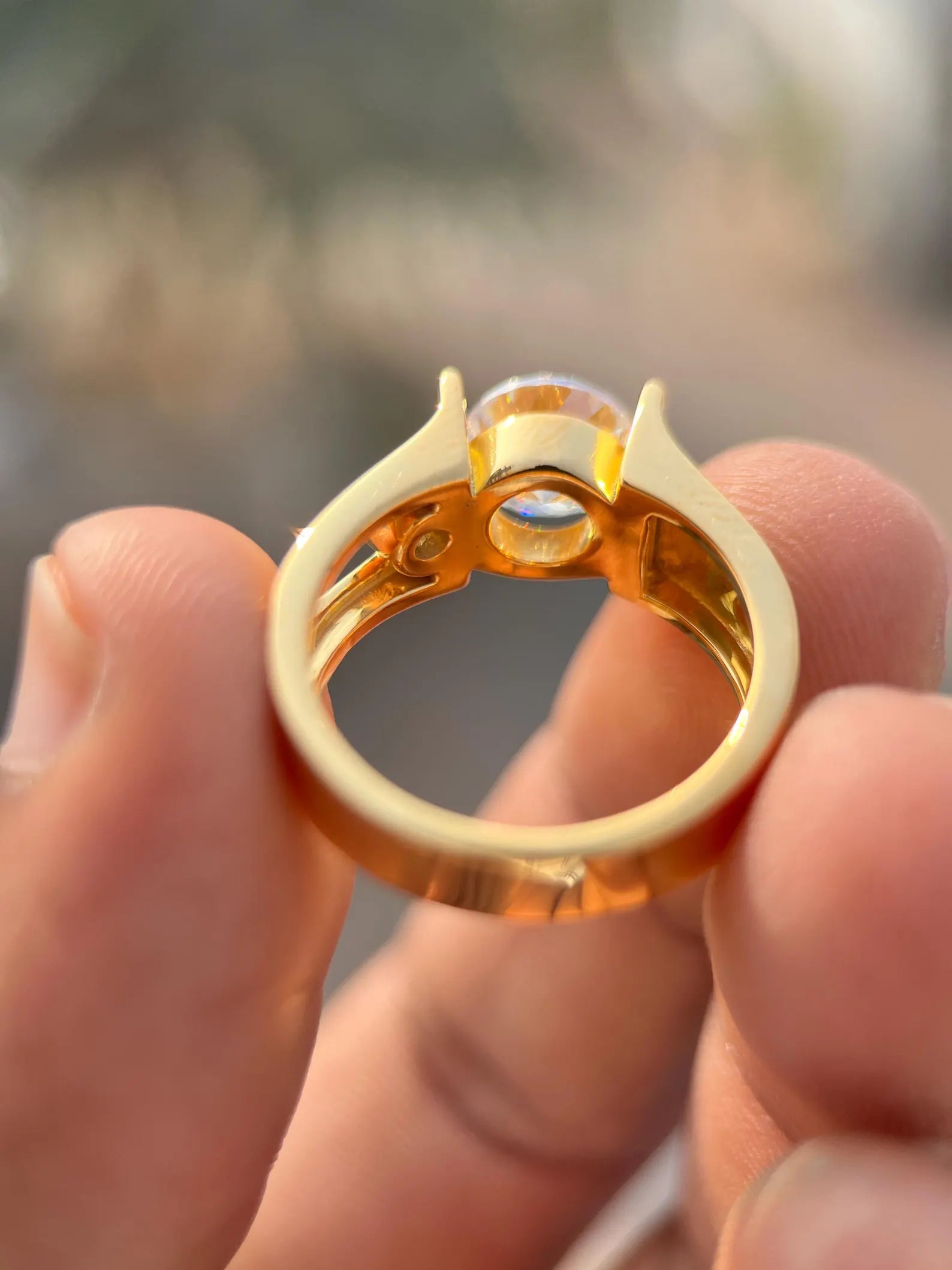 Men’s Modern Geometric Solitaire Ring