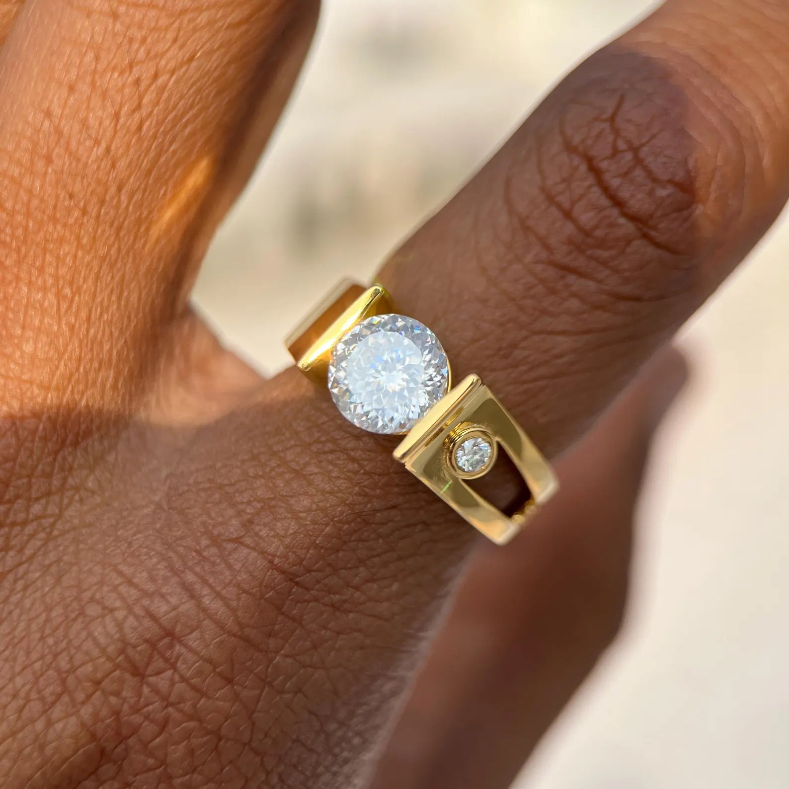 Men’s Modern Geometric Solitaire Ring