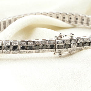 Monochrome Halo Tennis Bracelet