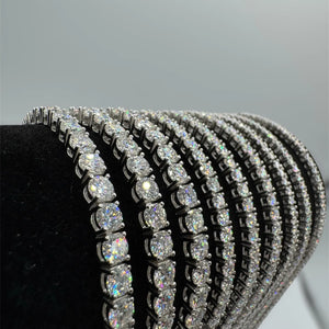 Signature Round Brilliant Tennis Bracelet