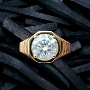 Men’s Industrial Ribbed Signet Ring