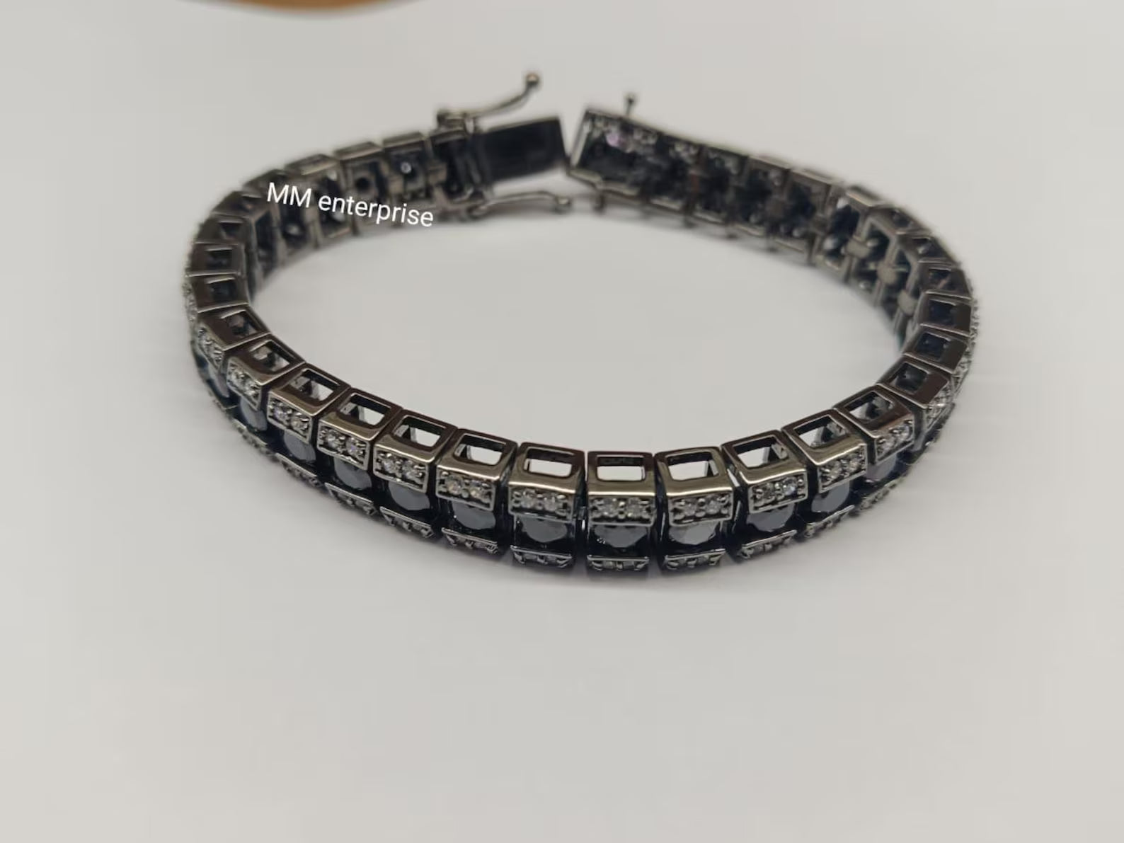 Men’s Obsidian Halo Executive Link Bracelet