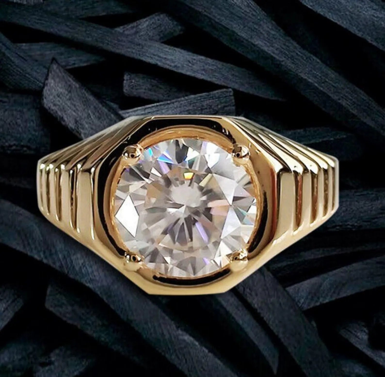 Men’s Industrial Ribbed Signet Ring