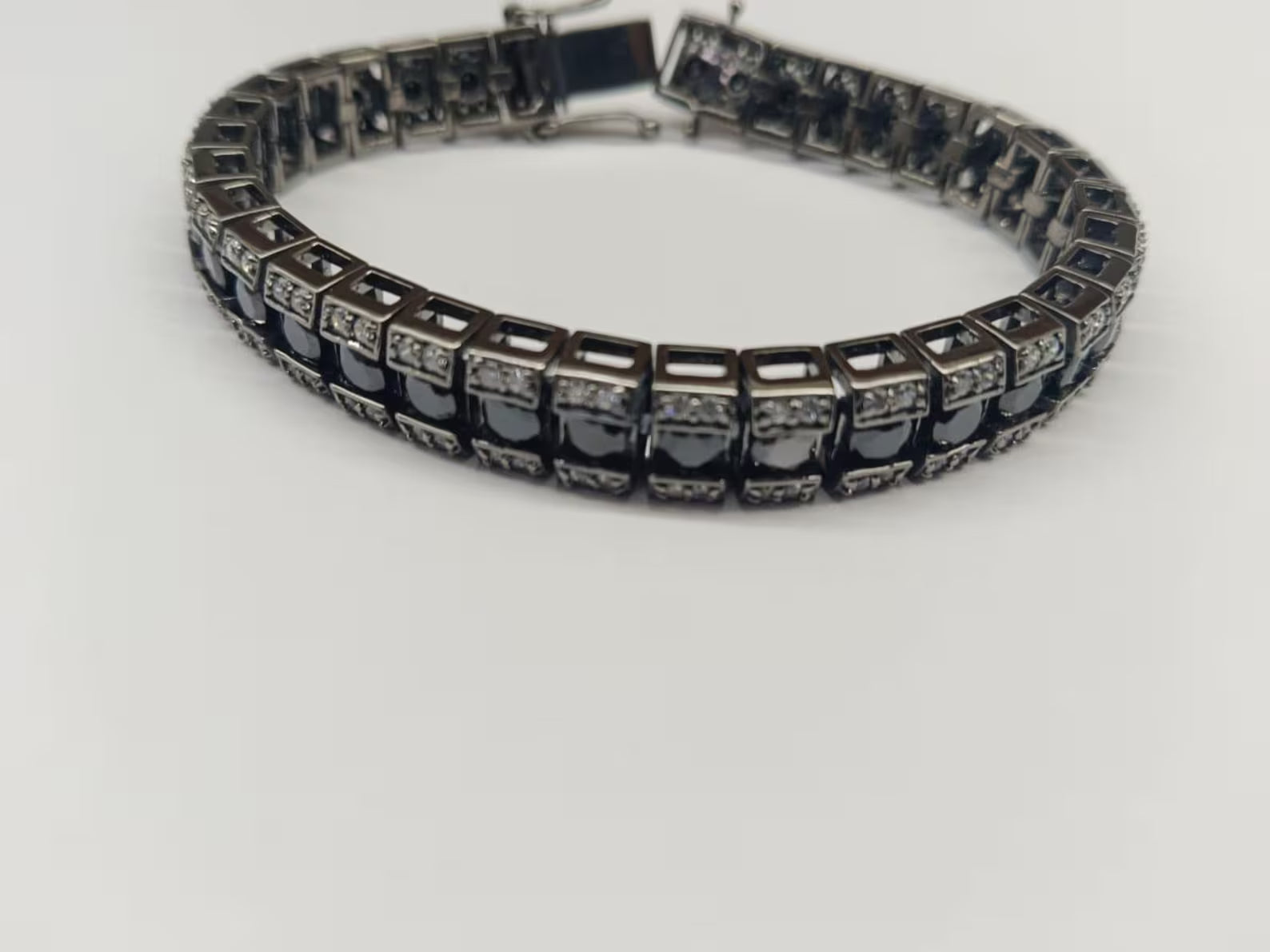 Men’s Obsidian Halo Executive Link Bracelet