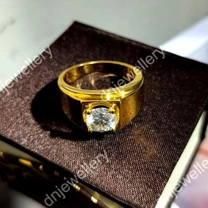 Classic Signet Solitaire