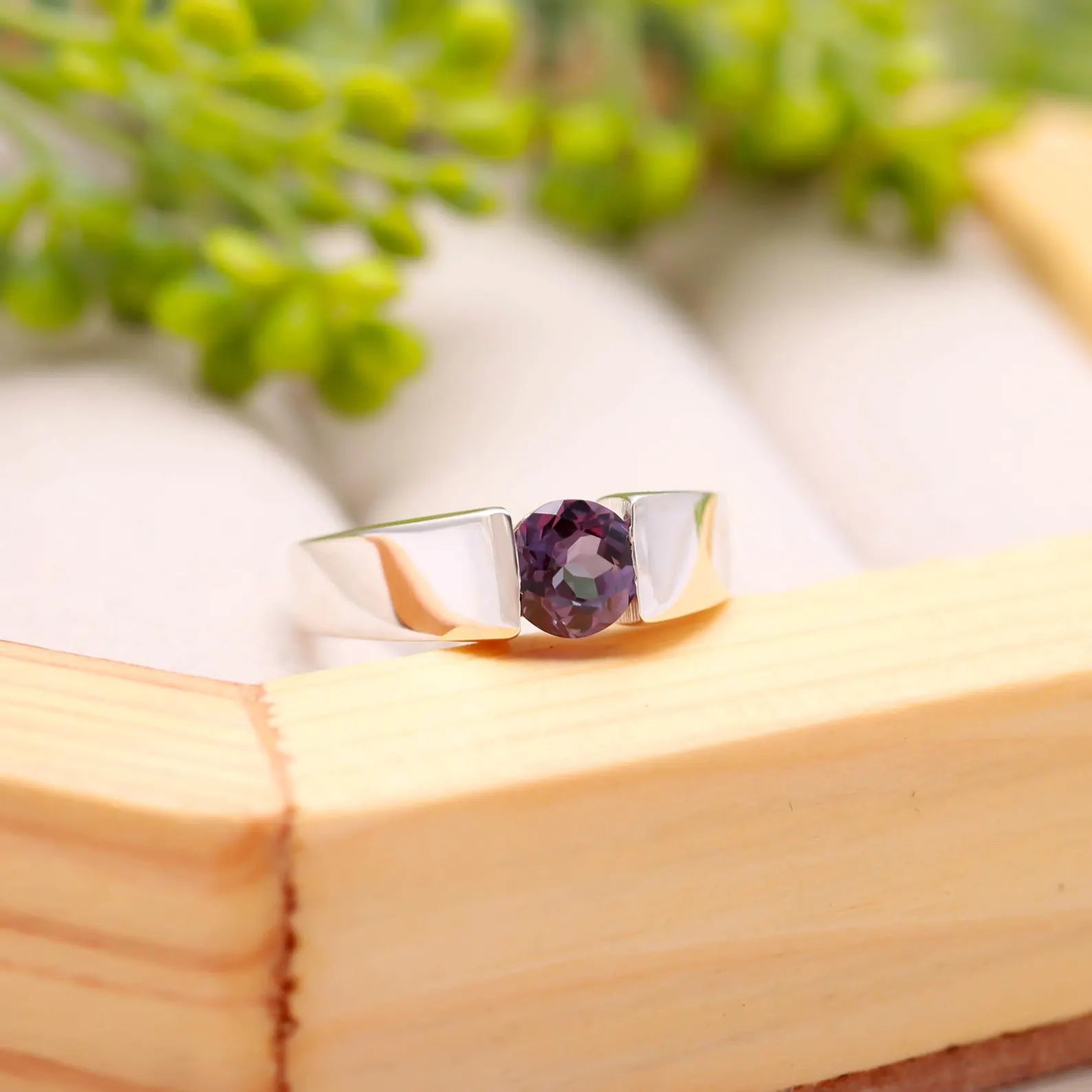 Men’s Alexandrite Tension Set Solitaire Ring