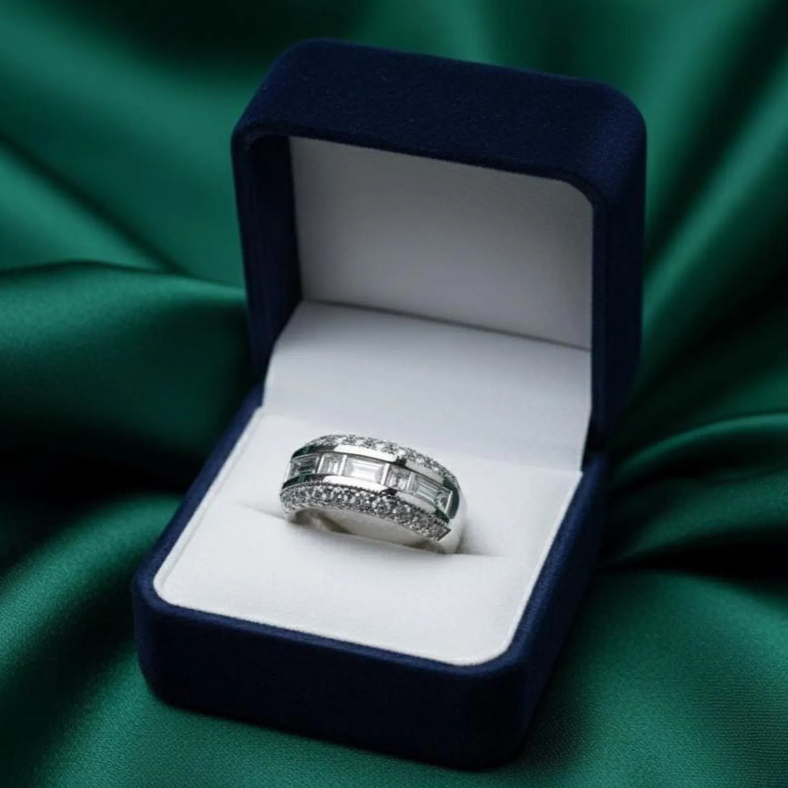 Men’s Ultra Wide Statement Band