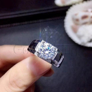 Men’s Round Brilliant Moissanite Halo Ring