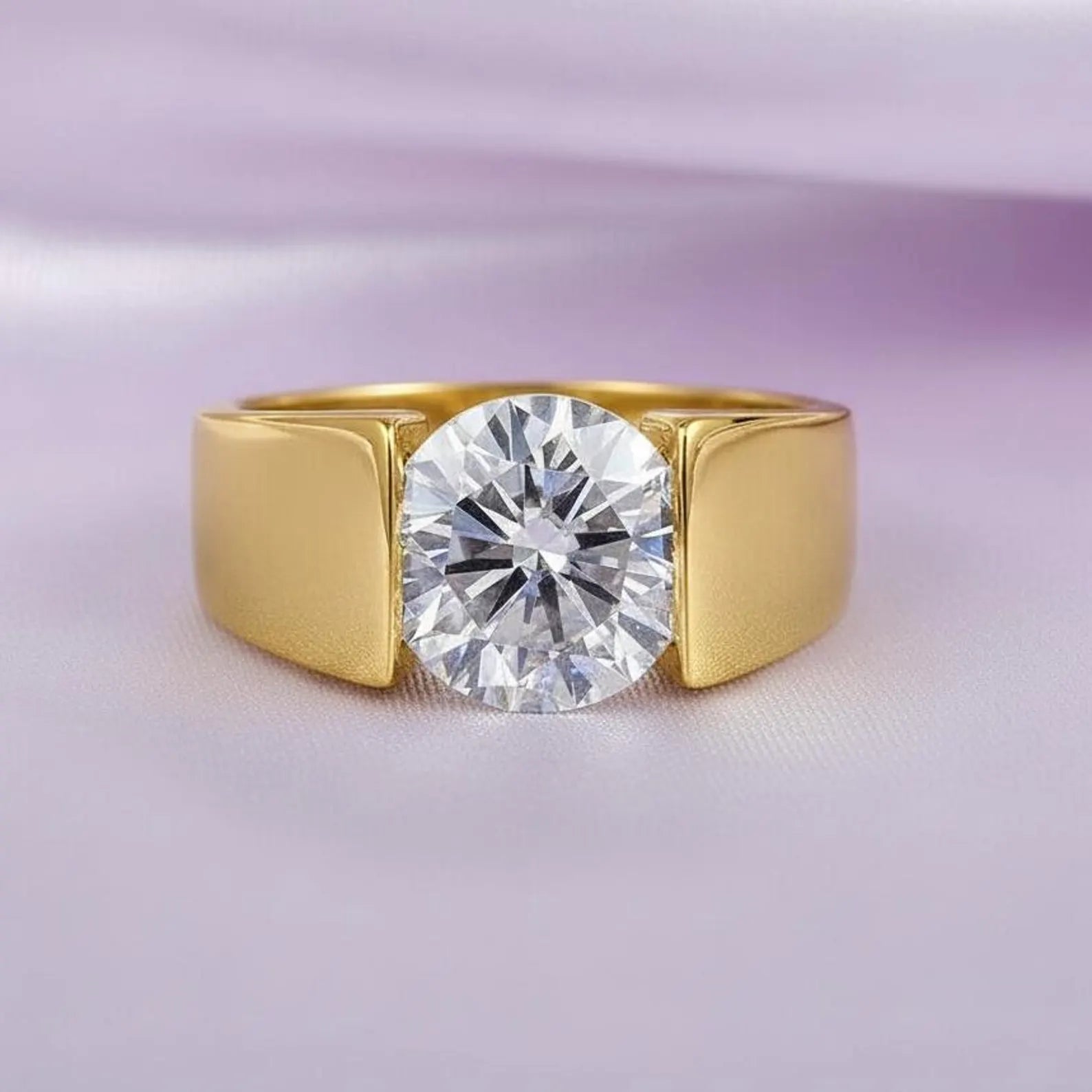 Men’s Signature Gold Tension-Set Statement Band