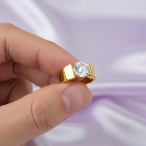 Men’s Signature Gold Tension-Set Statement Band