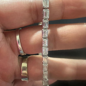 Elite Emerald-Cut Bezel Tennis Bracelet