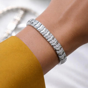 Chevron Glow Link Bracelet